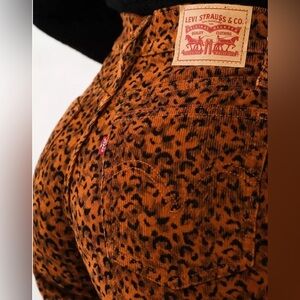 NEW Levi's Corduroy Wedgie Straight Animal Print Pant 28x28